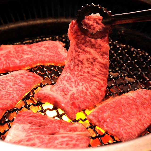Japanese Kagoshima Wagyu A5 Ribeye Slides | 日本九州鹿兒島A5黑毛和種牛肉眼壽喜燒薄片 1 3 3